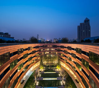 HUALUXE Shanghai Twelve at Hengshan