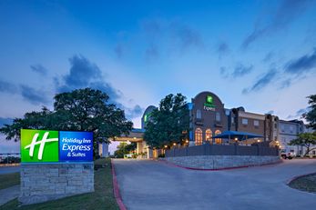 Holiday Inn Express Cedar Park
