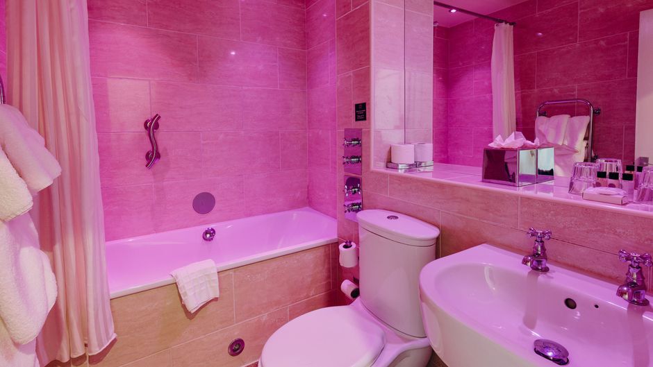 Crown Spa Hotel Room
