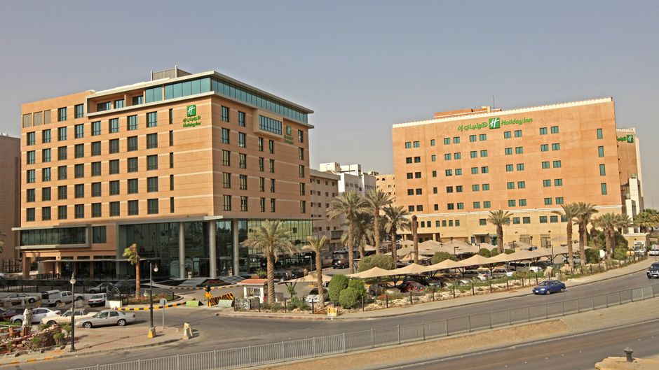 Holiday Inn Riyadh-Olaya Exterior