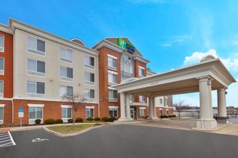 Holiday Inn Express & Suites Dayton Sout