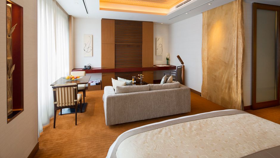 The Peninsula Tokyo Room