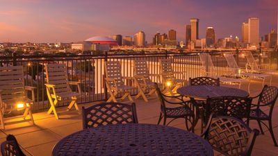 Wyndham Avenue Plaza Resort