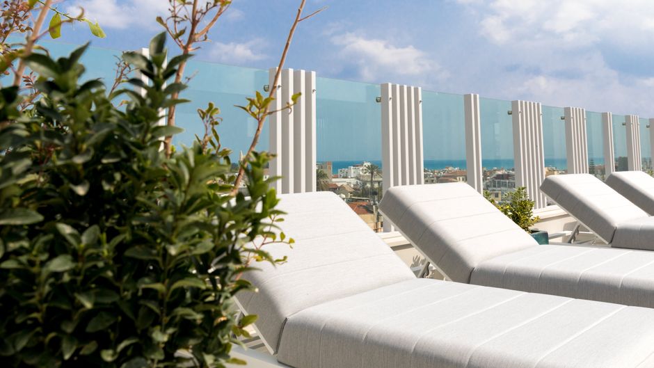 Hotel Indigo Larnaca Pool