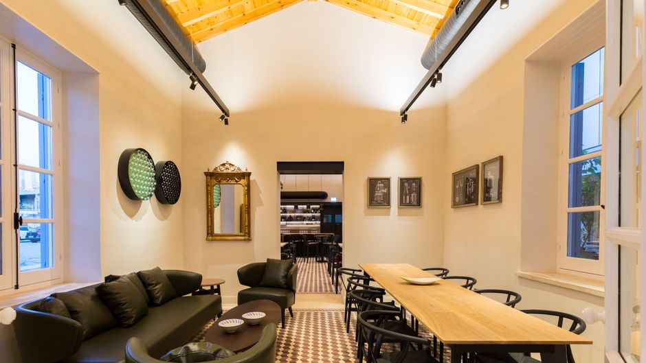 Hotel Indigo Larnaca Meeting