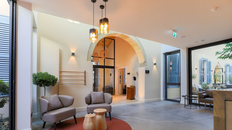 Hotel Indigo Larnaca Lobby