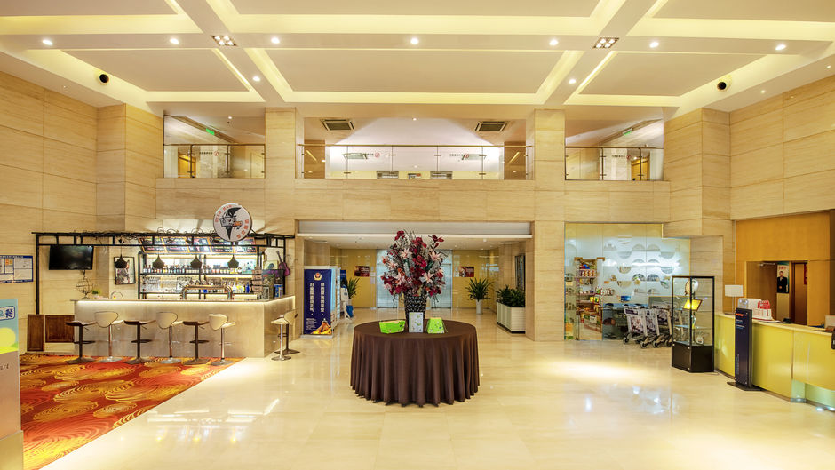 Holiday Inn Express Tianjin Airport Lobby
