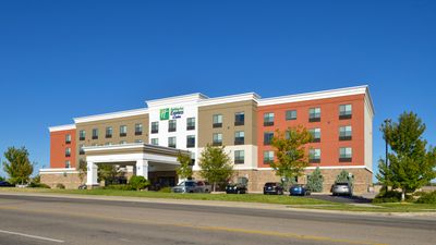 Holiday Inn Hotel & Suites Pueblo North