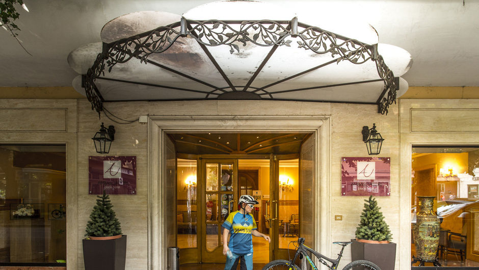 Ambasciatori Hotel Exterior