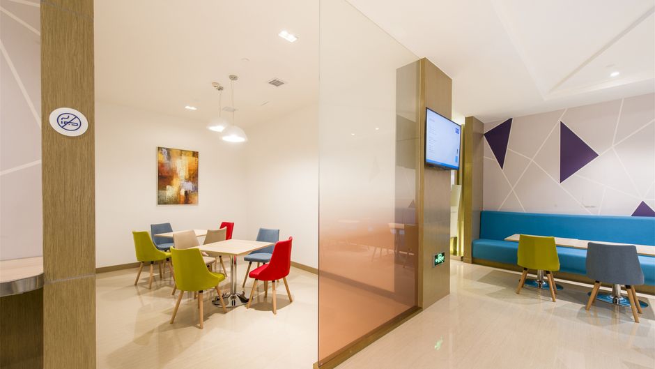 Holiday Inn Express Chengde Downtown Restaurant