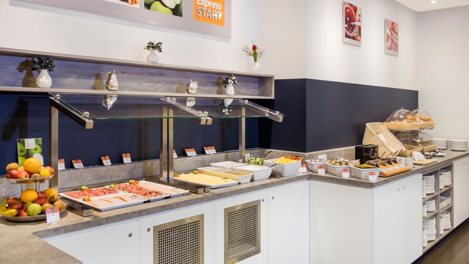 Holiday Inn Express Friedrichshafen Restaurant