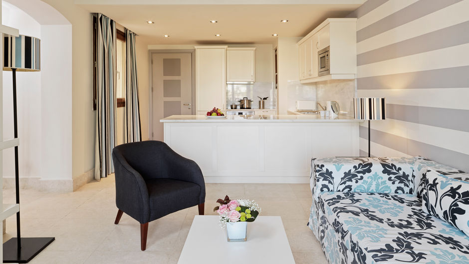 Juweira Boutique Hotel Room