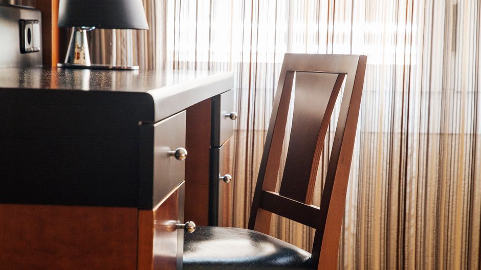 Derby Hotel Room