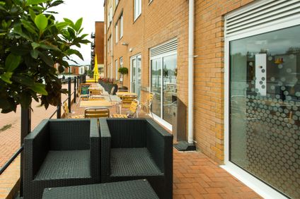 Holiday Inn Express Cardiff Bay