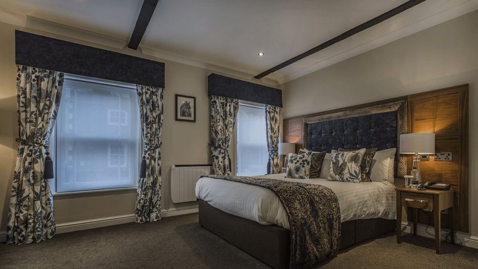 Admiral Rodney Hotel Room