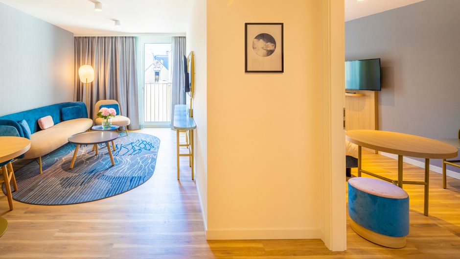 Capri by Fraser Leipzig Lobby