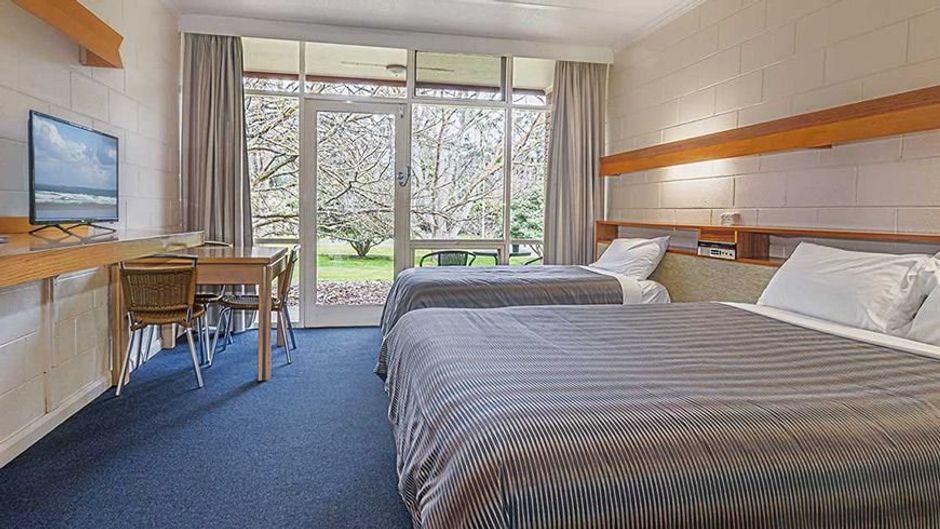 Moe Parklands Motel Room