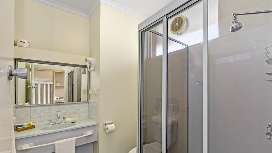 Moe Parklands Motel Room