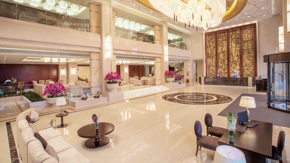 Holiday Inn Foshan Nanhai Central Exterior