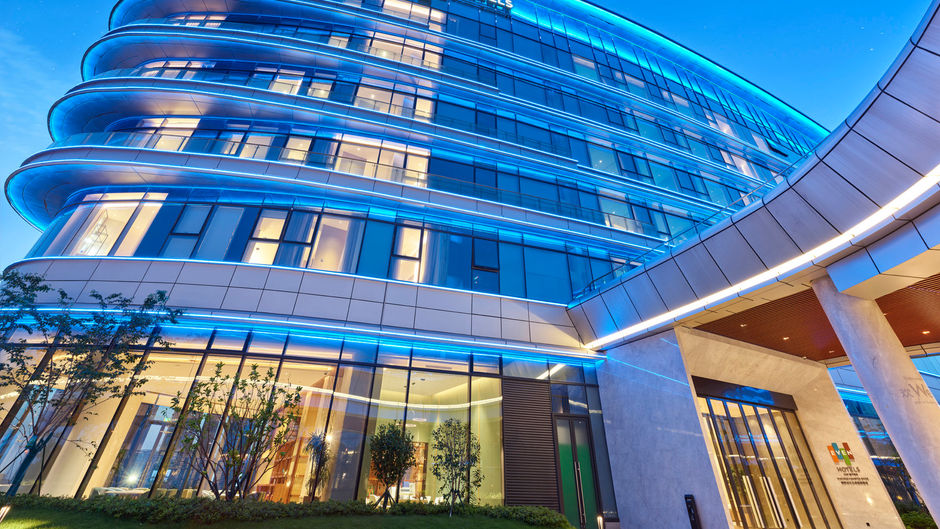 EVEN Hotels Nanjing Yangtze River Exterior