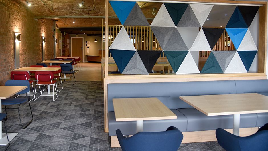 Holiday Inn Express Albert Dock Restaurant