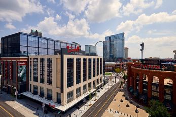 Live! by Loews St Louis