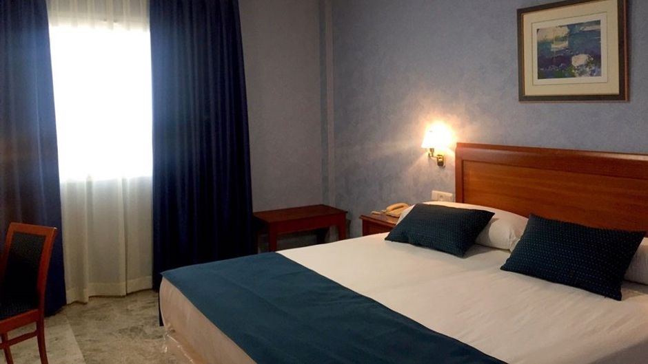 Hotel Bartos Room