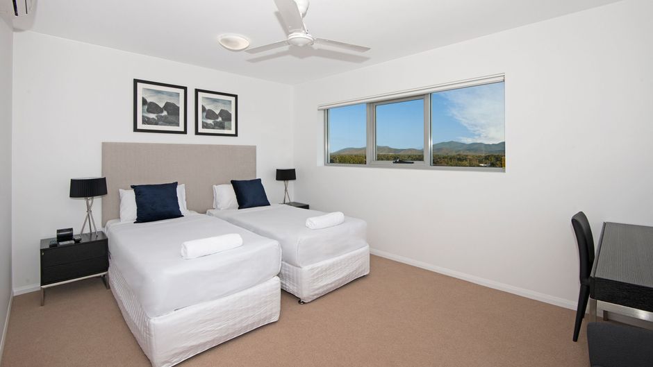 Allure Hotel and Apartments Room
