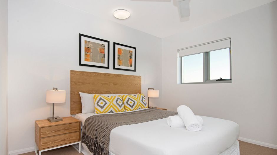 Allure Hotel and Apartments Room