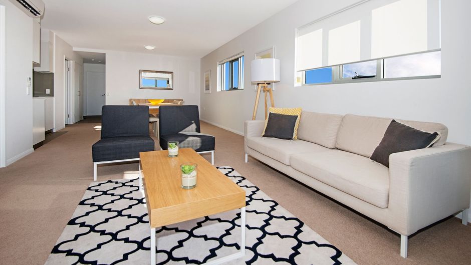 Allure Hotel and Apartments Room