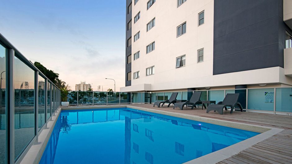 Allure Hotel and Apartments Pool
