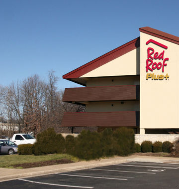 Red Roof PLUS+ Philadelphia Airport