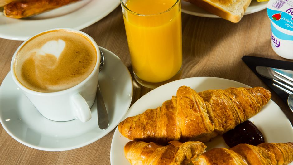 Holiday Inn Express Leeds-Armouries Restaurant