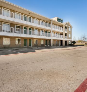 HomeTowne Studios Dallas-Mesquite/Fair P