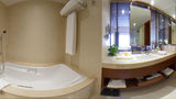 <b>Crowne Plaza Bangkok Lumpini Park Room</b>. Virtual Tours powered by <a href="https://www.leonardoworldwide.com/" title="Leonardo Worldwide" target="_blank">Leonardo</a>.
