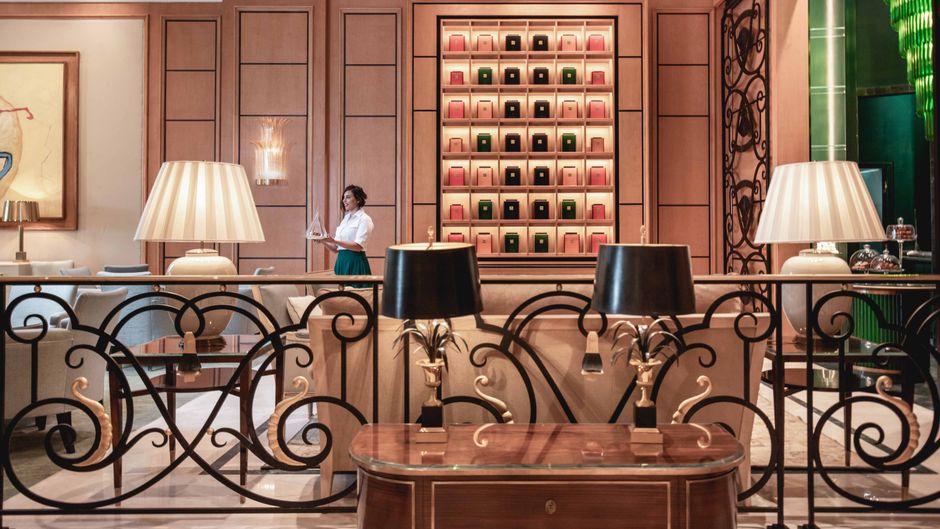 Four Seasons Hotel Cairo at Nile Plaza Lobby
