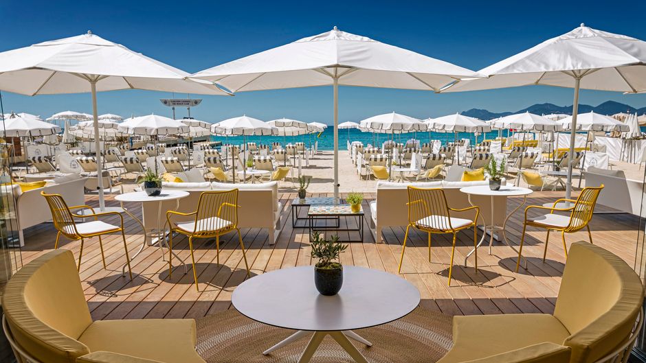 Carlton Cannes, a Regent Hotel Beach