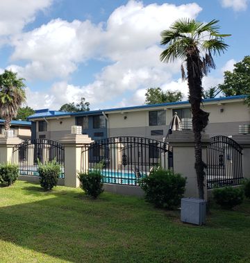 Red Roof Inn Port Allen West LSU Stadium