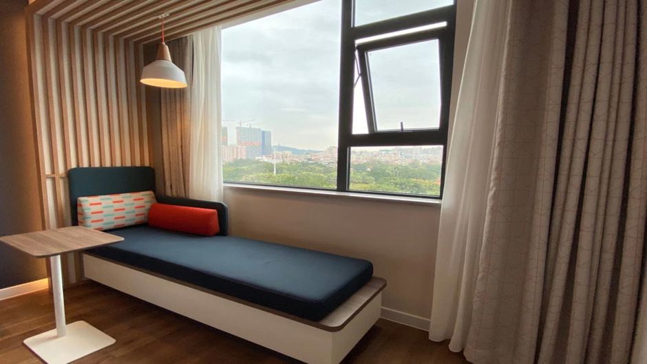Holiday Inn Express City Center Room
