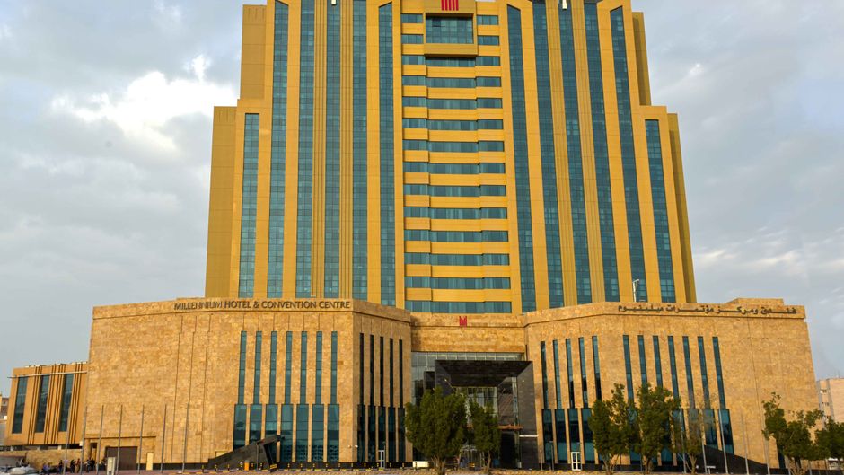 Millennium Hotel & Convention Centre Exterior