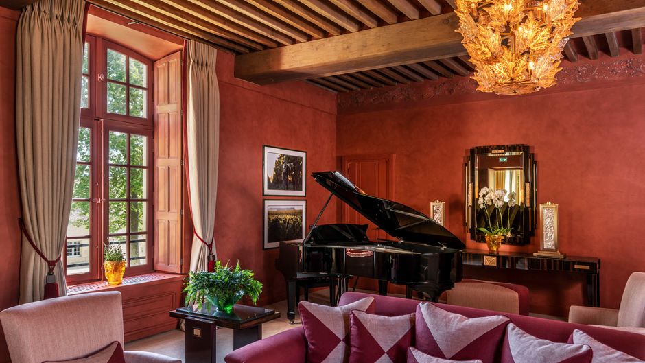 Chateau Lafaurie-Peyraguey Lobby