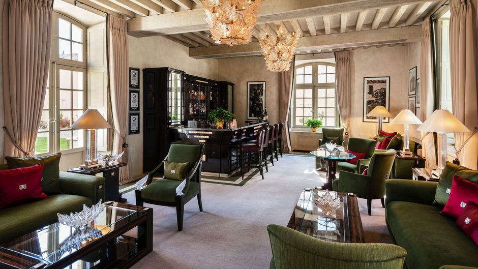 Chateau Lafaurie-Peyraguey Lobby