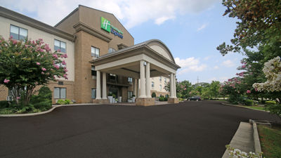 Holiday Inn Express Troutville - Roanoke
