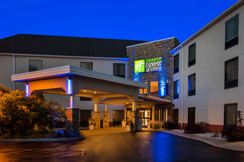 Holiday Inn Express Great Barring