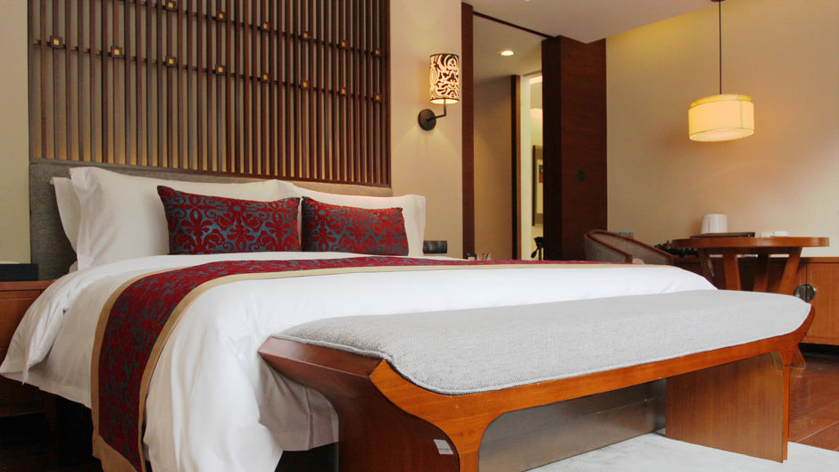Crowne Plaza Yading Suite