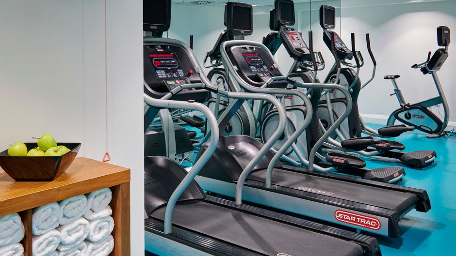 Crowne Plaza Hotel Manchester City Ctr Health Club