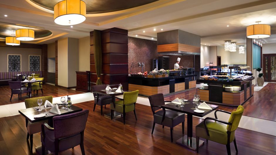 Crowne Plaza Al Khobar Restaurant
