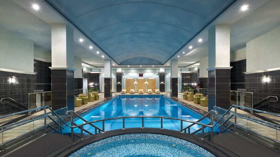 Crowne Plaza Al Khobar Pool