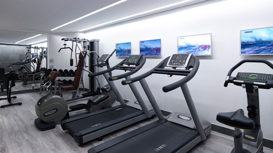 Bill & Coo Luxury Suites Hotel Health Club