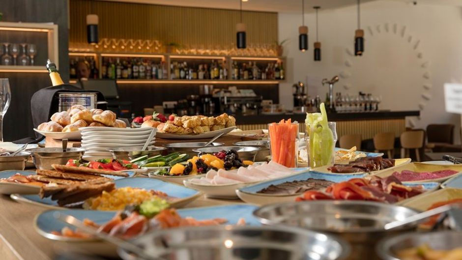 Ars Magna Bleisure Hotel Restaurant